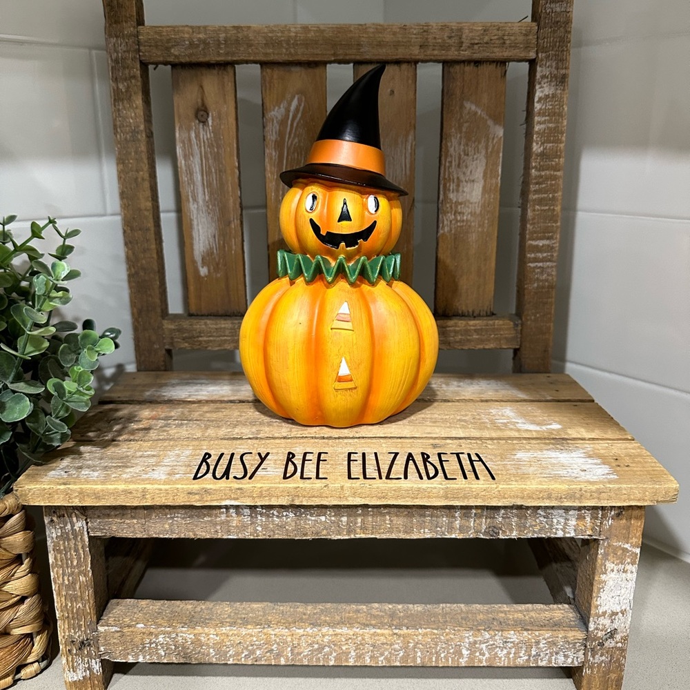 🆕 Halloween 🎃 Pumpkin Resin Decor! - Picture 2 of 10